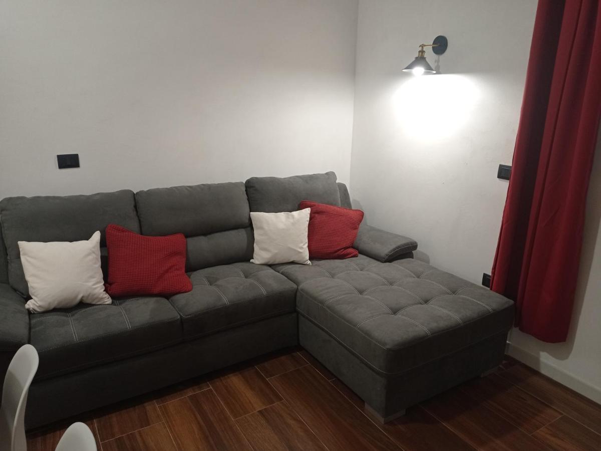 Suites Elifani 特拉尼 外观 照片